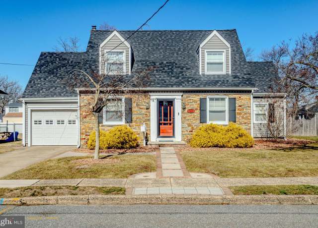 Property at 345 Glenwood Ave, Burlington, NJ 08016, 3 beds, 2.5 baths