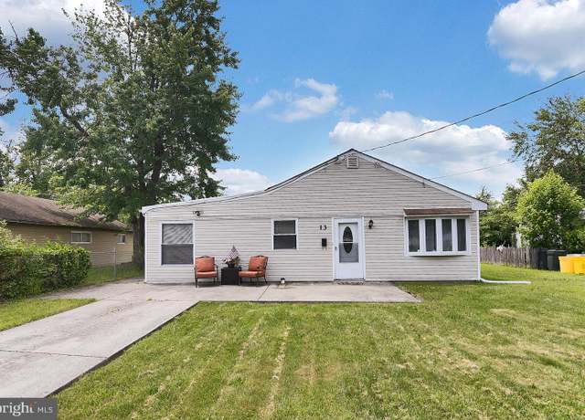 Property at 13 Dorset Dr, Ewing, NJ 08618, 3 beds, 1.5 baths