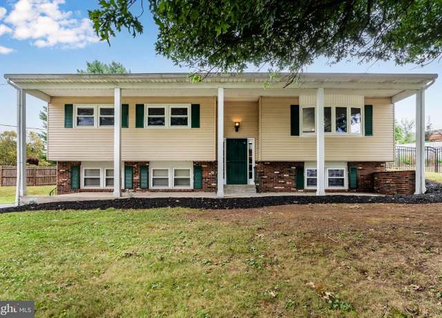 Property at 107 Hillside, Mount Holly Springs, PA 17065, 3 beds, 2.5 baths