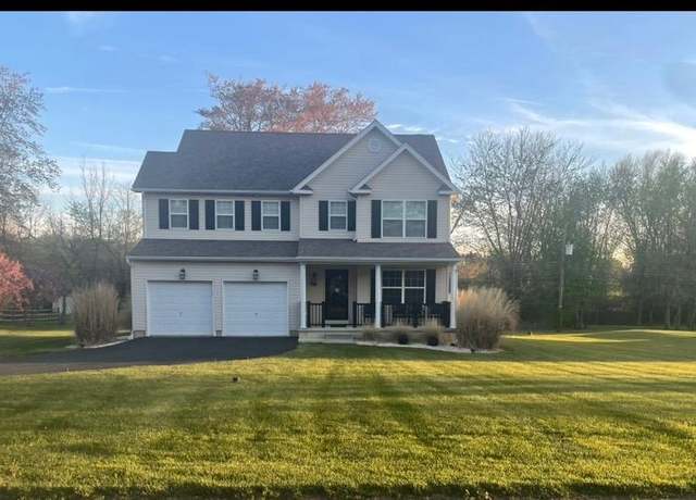 Property at 27 W Maple Ave, Coatesville, PA 19320, 4 beds, 2.5 baths
