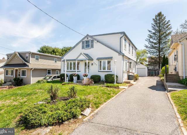 Property at 127 2nd Ave, Broomall, PA 19008, 3 beds, 2.5 baths