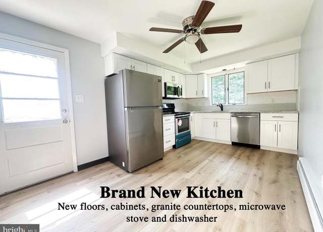 Property at 1124 Locust Ave, Lansdale, PA 19446, 3 beds, 1.5 baths