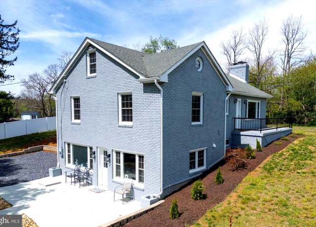 Property at 50 Indian Ridge Rd, Greenville, VA 24440, 4 beds, 3 baths