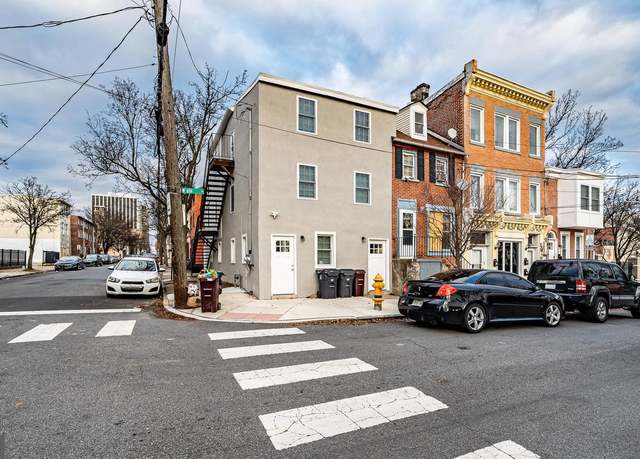 Property at 221 W Sixth St, Wilmington, DE 19801, 6 beds, 2 baths