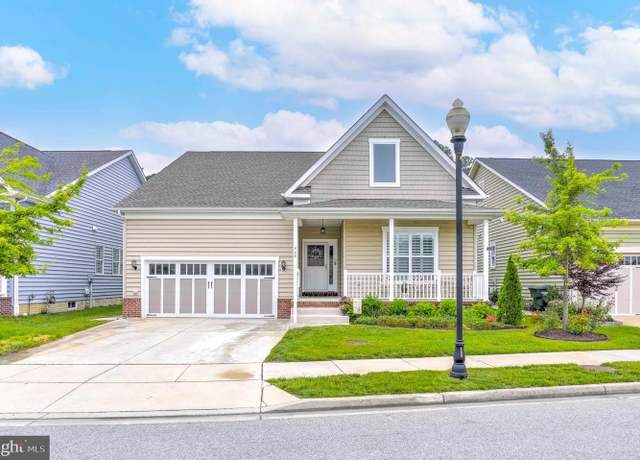 Property at 428 Creek View Dr, Solomons, MD 20688, 3 beds, 3 baths
