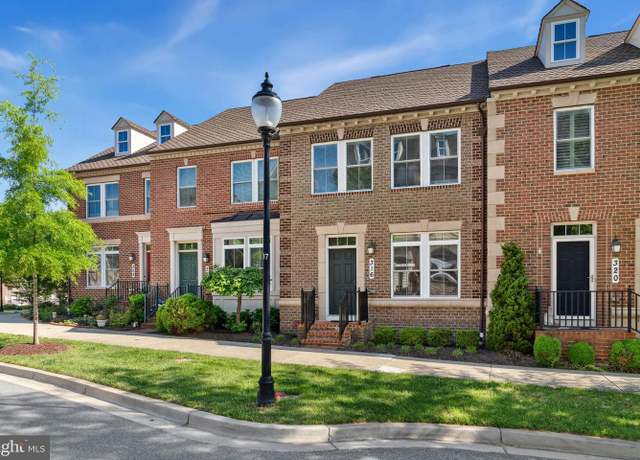 Property at 316 Parkview Ave, Gaithersburg, MD 20878, 4 beds, 3.5 baths