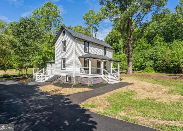 Property at 7510 High Bridge Rd, Bowie, MD 20720, 4 beds, 3 baths