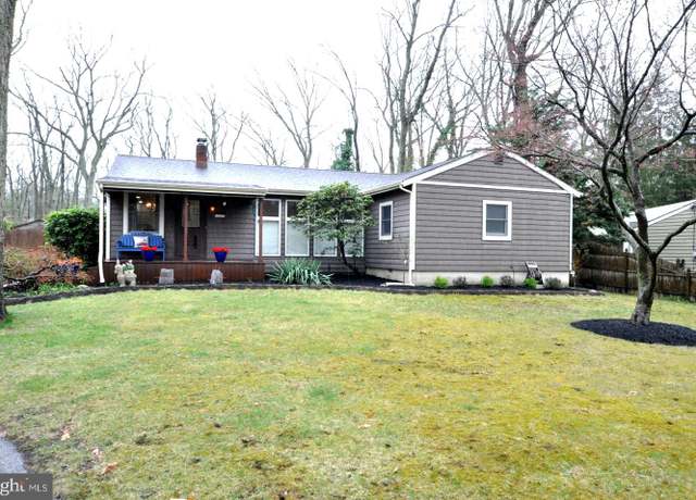 Property at 163 Cheyenne Trl, Medford Lakes, NJ 08055, 4 beds, 2 baths