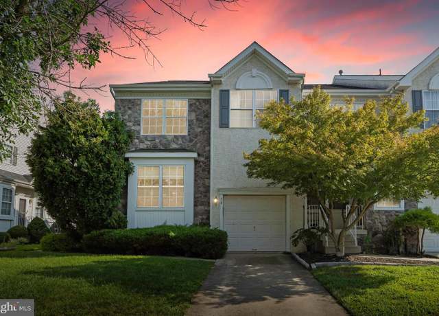 Property at 78 Chapel Hill Rd, Mount Laurel, NJ 08054, 3 beds, 2.5 baths