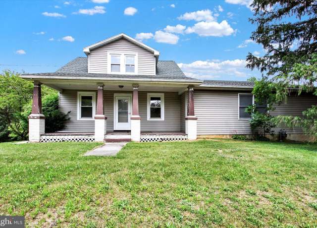 Property at 1064 Baltimore Pike, Gettysburg, PA 17325, 4 beds, 2 baths