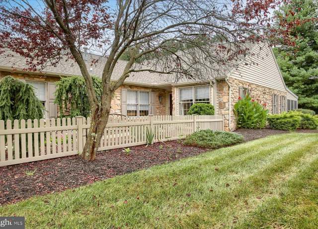 Property at 551 Farmhouse Ln, Hummelstown, PA 17036, 2 beds, 2 baths