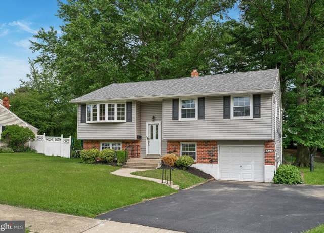 Property at 26 Anvil Rd, Aston, PA 19014, 4 beds, 2 baths