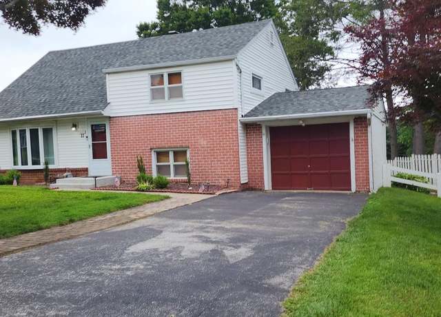Property at 11 Stratford Dr, Springfield, PA 19064, 3 beds, 1.5 baths