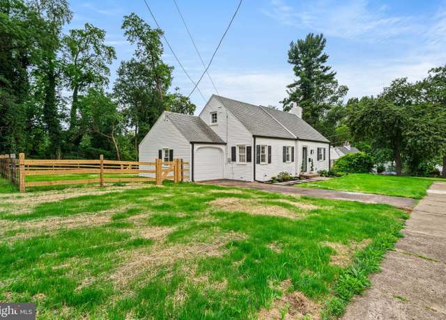 Property at 929 Gilbert Rd, Cheltenham, PA 19012, 4 beds, 2 baths