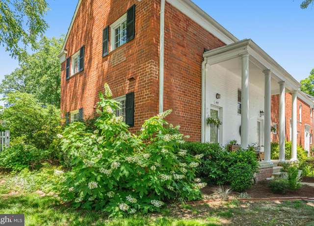 Property at 1653 Mount Eagle Pl, Alexandria, VA 22302, 3 beds, 2 baths
