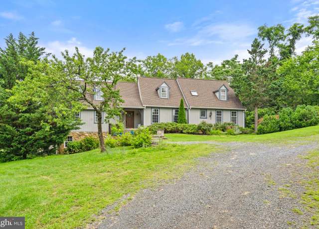 Property at 6699 Robinson Ln, Warrenton, VA 20186, 3 beds, 2.5 baths