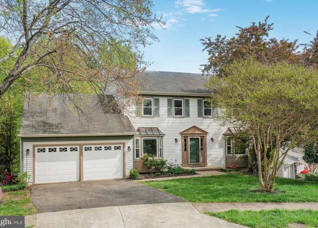 Property at 12406 Alexander Cornell Dr, Fairfax, VA 22033, 4 beds, 3.5 baths