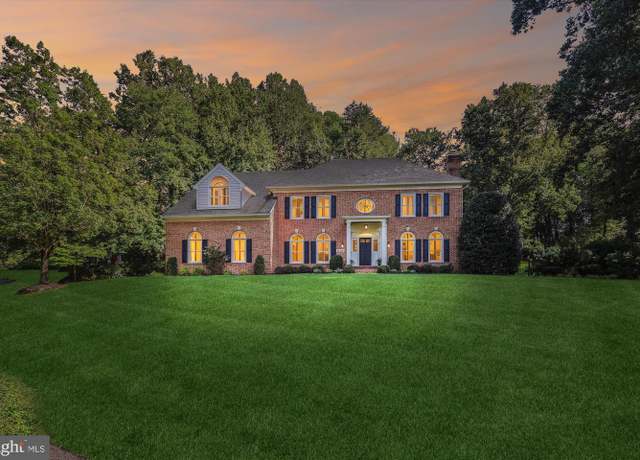 Property at 12178 Brecknock St, Oakton, VA 22124, 4 beds, 5.5 baths