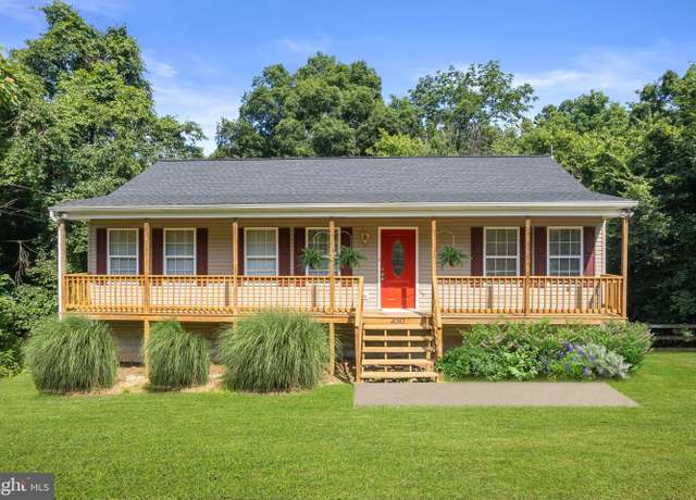 Property at 430 Cedar Creek Dr, Harpers Ferry, WV 25425, 3 beds, 2 baths