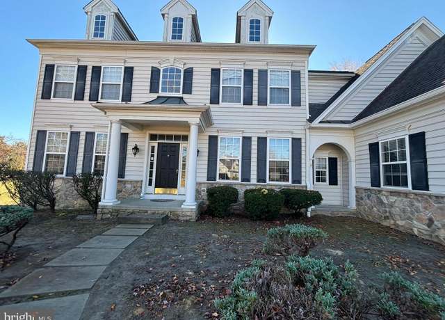 Property at 208 Glenshane Pass, Bear, DE 19701, 4 beds, 4.5 baths