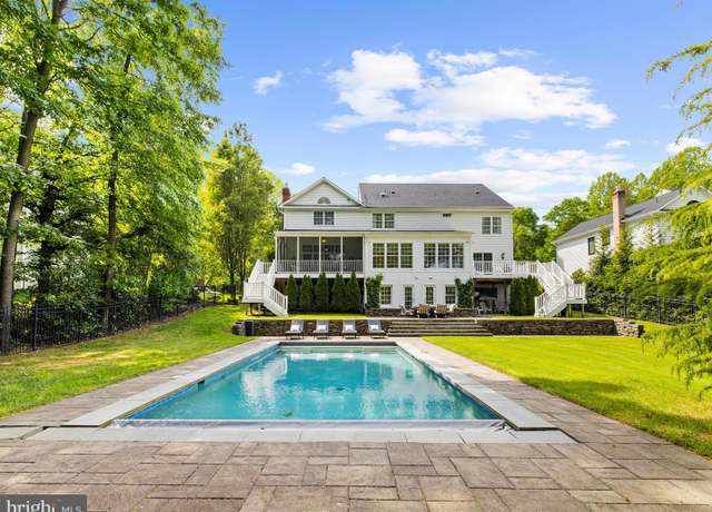 Property at 116 Colony Xing, Edgewater, MD 21037, 6 beds, 5.5 baths