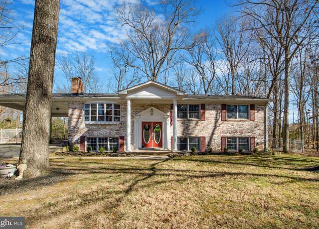 Property at 8087 Forest Glen Rd, White Plains, MD 20695, 4 beds, 3 baths