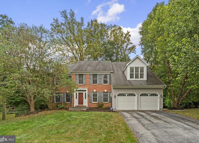 Property at 4509 Kesting Ct, Ellicott City, MD 21043, 4 beds, 3 baths