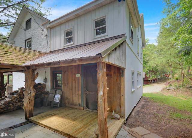 Property at 843 Ridgeway Rd, Birdsboro, PA 19508, 3 beds, 1.5 baths