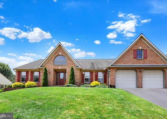 Property at 1277 Harvest Dr, Denver, PA 17517, 3 beds, 2.5 baths
