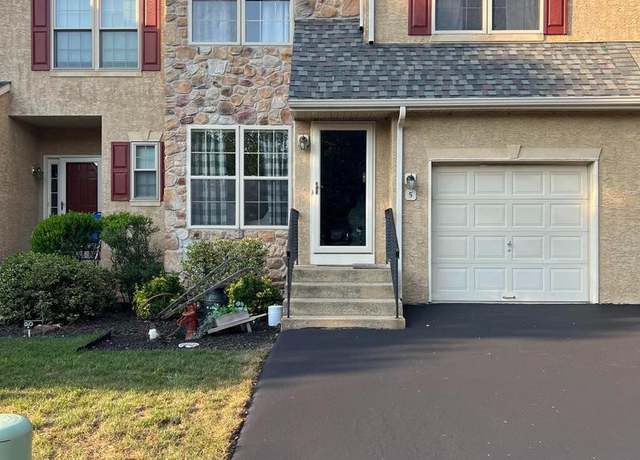 Property at 5 Chadwick Pl, Norristown, PA 19403, 3 beds, 2 baths