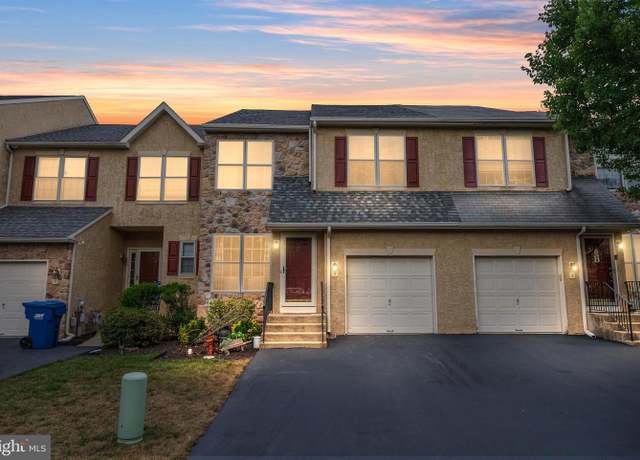 Property at 5 Chadwick Cir, Eagleville, PA 19403, 3 beds, 2.5 baths