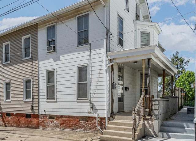 Property at 316 N Franklin St, Hanover, PA 17331, 3 beds, 2 baths