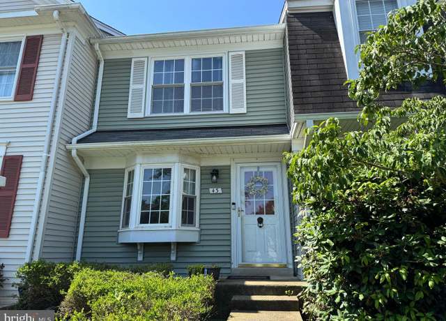 Property at 43 Southall Ct, Sterling, VA 20165, 2 beds, 1.5 baths
