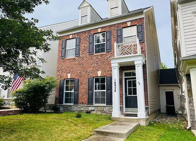 Property at 16924 Chimera Pl, Woodbridge, VA 22191, 4 beds, 3.5 baths