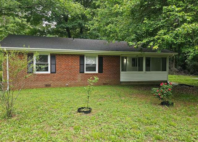 Property at 1003 Cedar Hill Rd, Colonial Beach, VA 22443, 3 beds, 2 baths