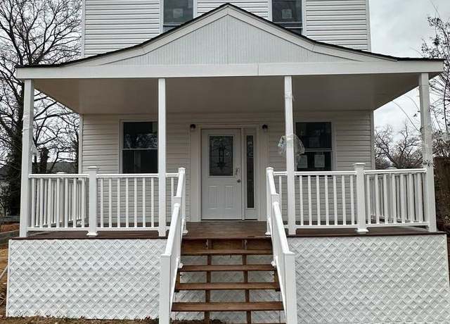 Property at 4252 Foote St NE, Washington, DC 20019, 5 beds, 3.5 baths