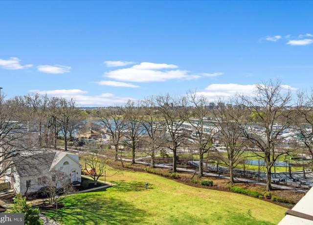 Property at 490 M St SW Unit W-501, Washington, DC 20024, 1 bed, 1 bath