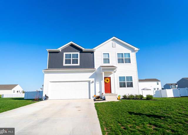 Property at 101 Steamboat Ave, Felton, DE 19943, 4 beds, 3 baths