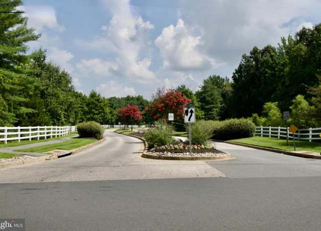 Property at 3420 Prince Edward Dr, White Plains, MD 20695, 5 beds, 3.5 baths
