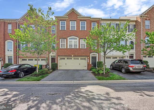 Property at 10610 Old Ellicott Cir #10, Ellicott City, MD 21042, 3 beds, 3.5 baths