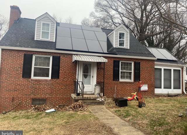 Property at 4008 Bedford Pl, Suitland, MD 20746, 4 beds, 1.5 baths