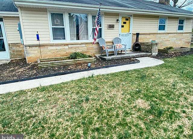 Property at 16 Ford Ave, Boonsboro, MD 21713, 3 beds, 1 bath