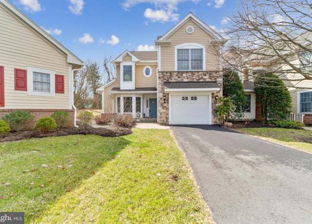 Property at 45 Hedge Row Rd, Princeton, NJ 08540, 3 beds, 3 baths