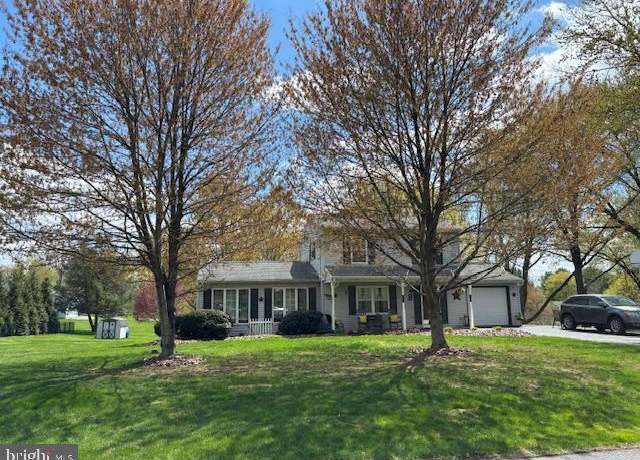 Property at 123 Tracy Berg Rd, Lancaster, PA 17603, 3 beds, 1.5 baths