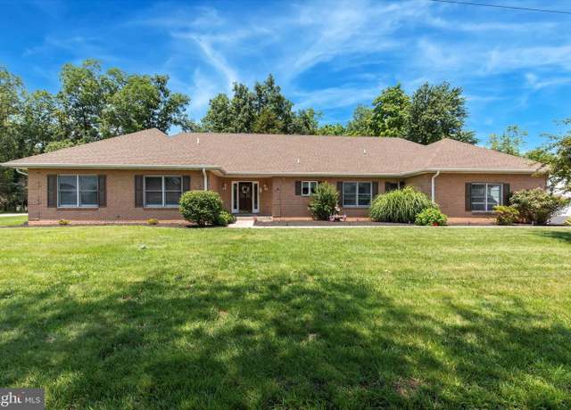 Property at 601 Grater Ave, Collegeville, PA 19426, 4 beds, 2.5 baths