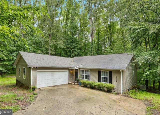 Property at 6199 Curtis Cir, King George, VA 22485, 3 beds, 2 baths