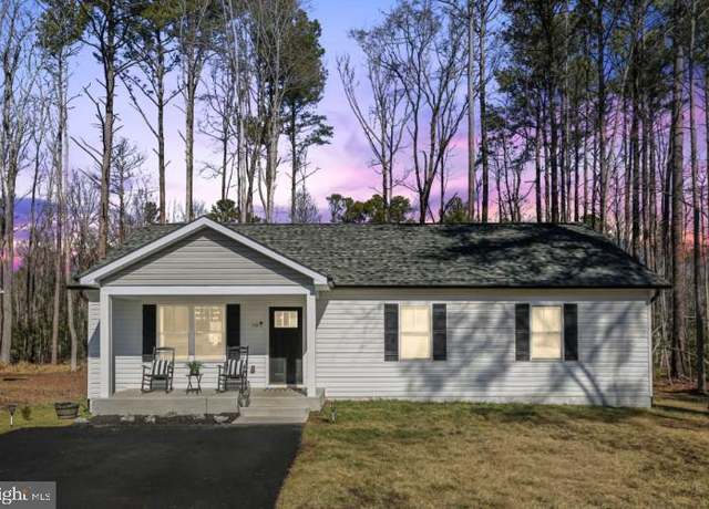 Property at 159 Woodbine Dr, Colonial Beach, VA 22443, 3 beds, 2 baths