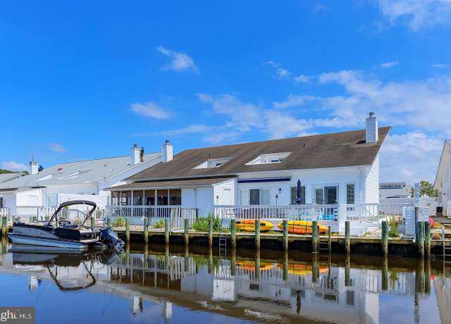 Property at 7 Hunters Pt, Millsboro, DE 19966, 3 beds, 3 baths