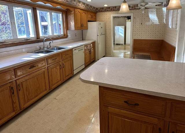 Property at 24543 Chestertown Rd, Chestertown, MD 21620, 3 beds, 2 baths