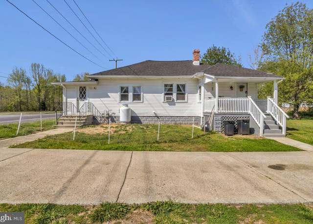 Property at 394 N Hook Rd, Pennsville, NJ 08070, 2 beds, 1 bath